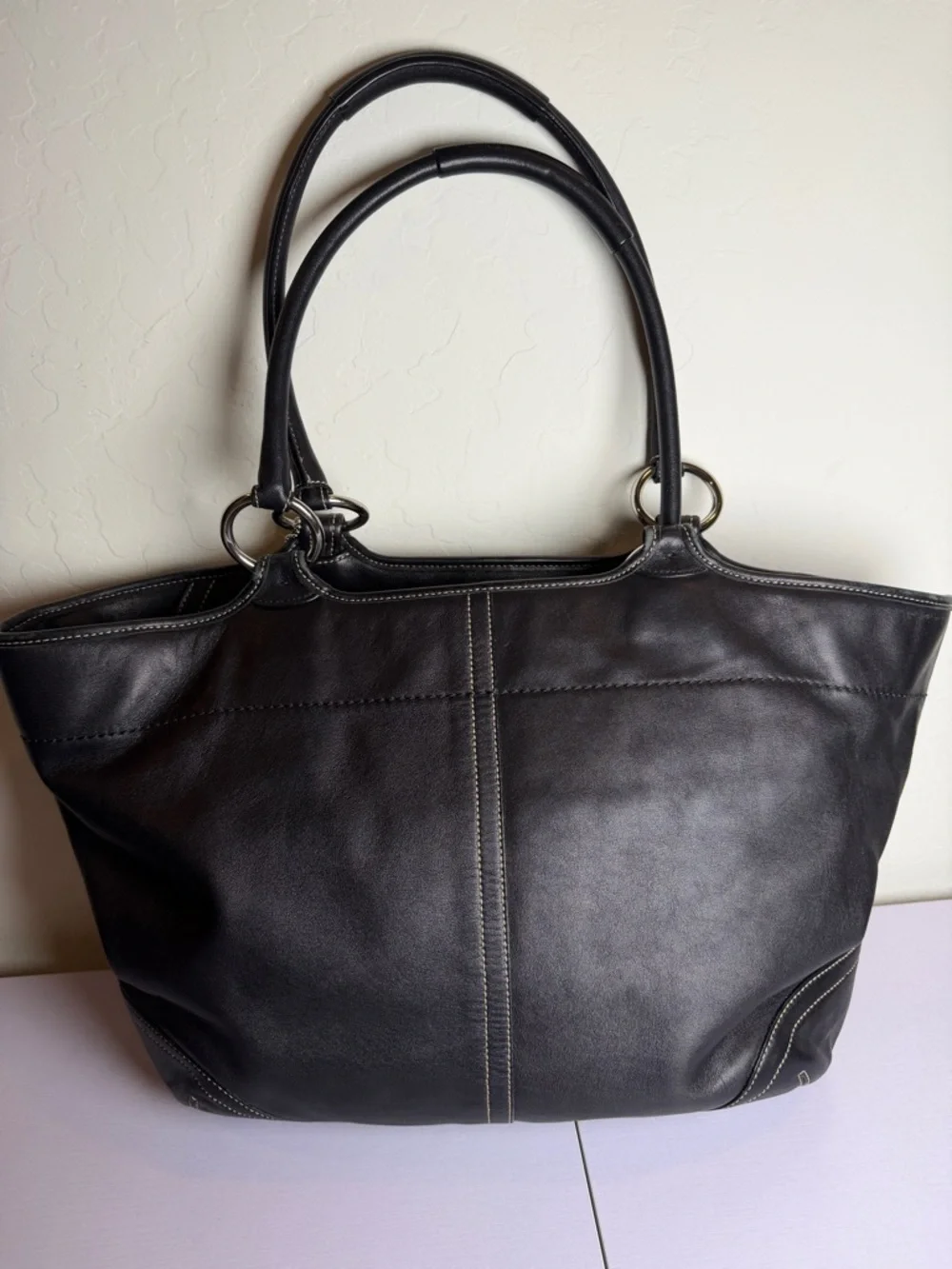 Vintage Coach Soho Large Business Tote y2k leather bag Coach